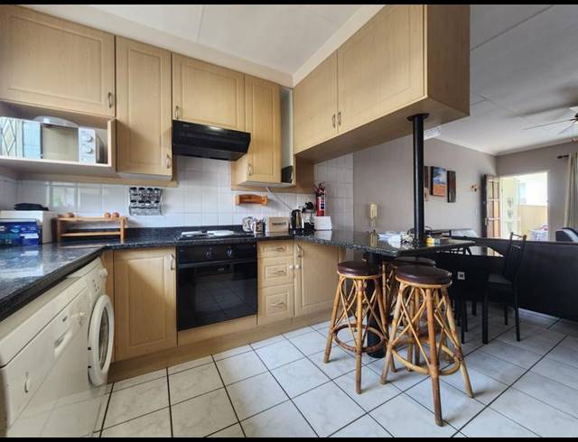 3 BEDROOM SIMPLEX FOR SALE IN MEYERSDAL